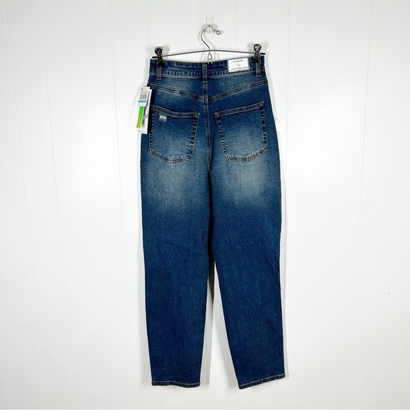 NWT Tinseltown Hi Waist Loose Mom Jean Distressed 5/27 (Juniors) - Picture 2 of 11